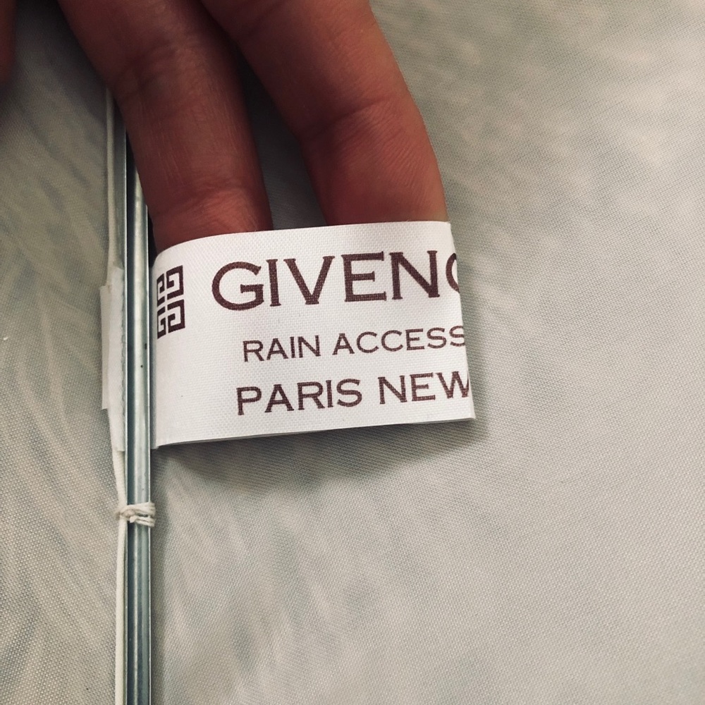 Givenchy  Umbrella - Picture 3 of 8